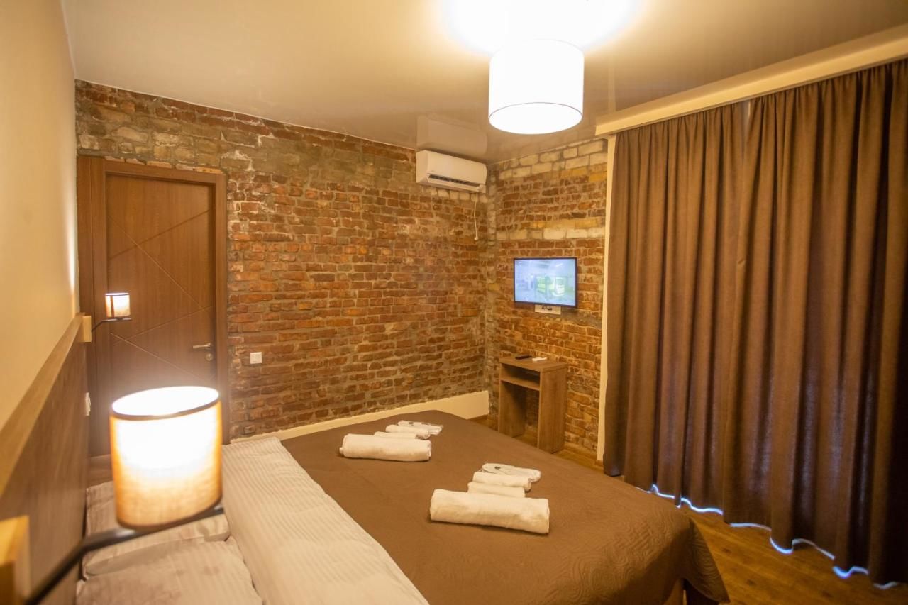 Отель Hotel Green Town Кутаиси